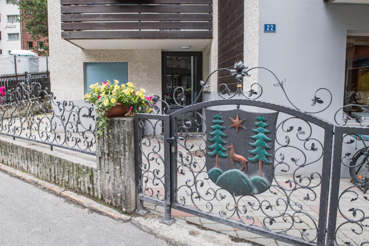 Haus Floralp Apartamento Zermatt Exterior foto