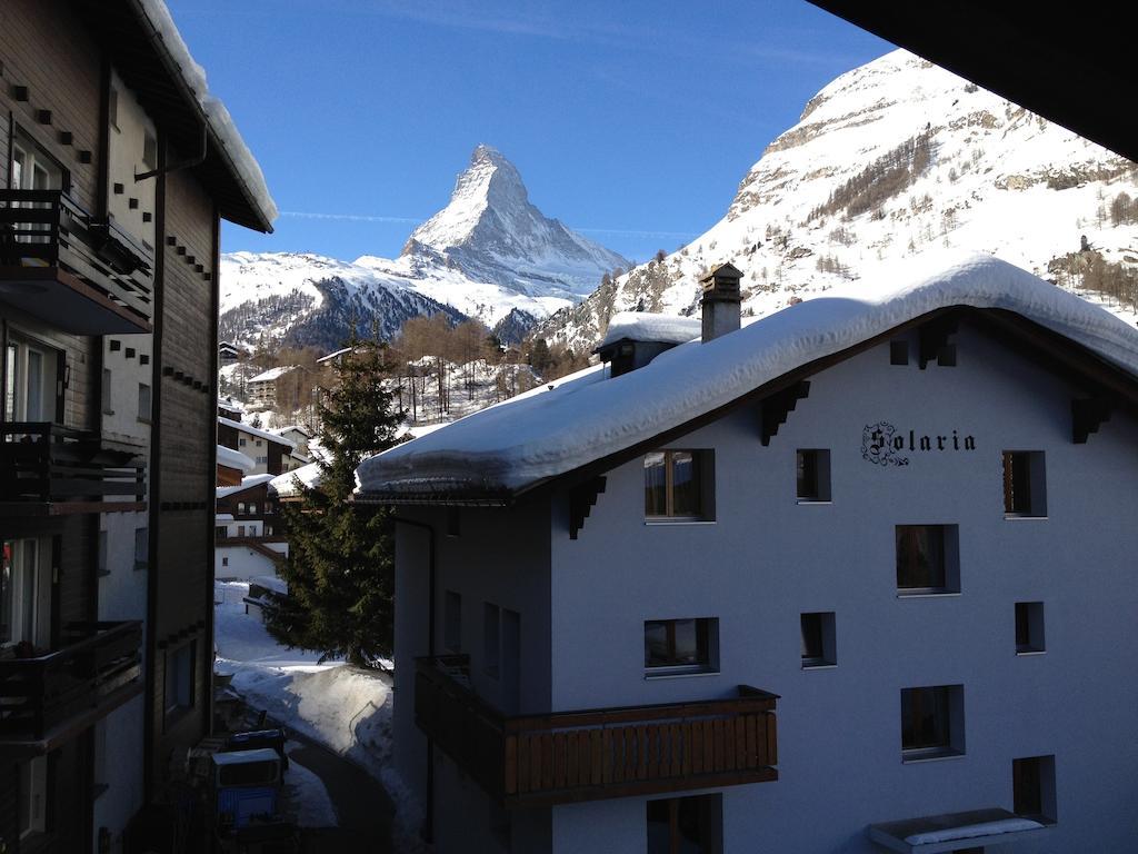 Haus Floralp Apartamento Zermatt Exterior foto
